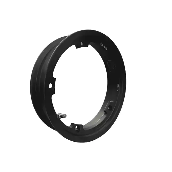 Promo Stagionale CERCHI NERI IN LEGA VESPA TUBELESS DA 10