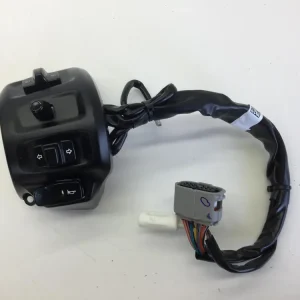 Promo Stagionale Vespa gts 300 devio commutatore sinistro originale 2024 2025 zapmd3500