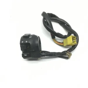 Suzuki gsz r 1300 commutatore devio luci sinistro 1999 2003 a1111 Quantità Limitata