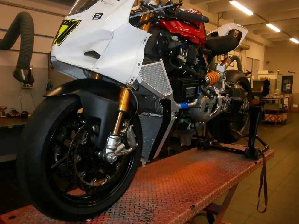 RADIATORE MAGGIORATO ACQUA + OLIO SERIE EVO H2O PERFORMANCE DUCATI PANIGALE V2 2020-2024- Scelto Dai Clienti
