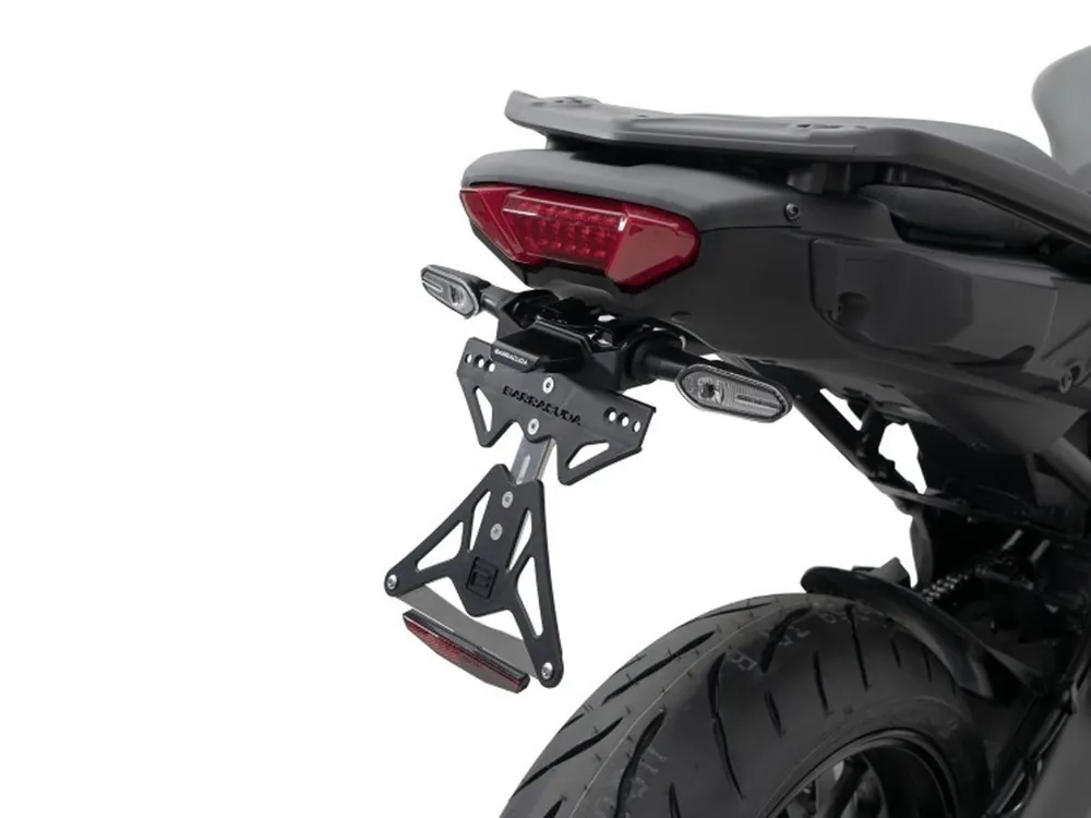 PORTATARGA PER FRECCE ORIGINALI BARRACUDA YAMAHA TRACER 9 2022-2023- Acquista Ora