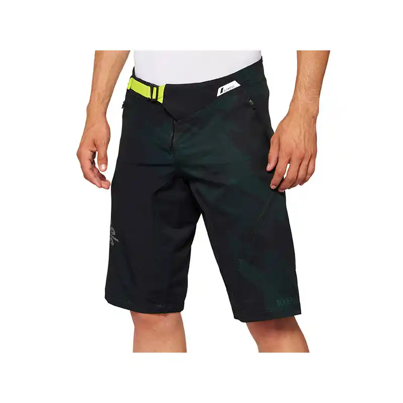 Ordina Subito AIRMATIC LE Shorts Black Camo - 28