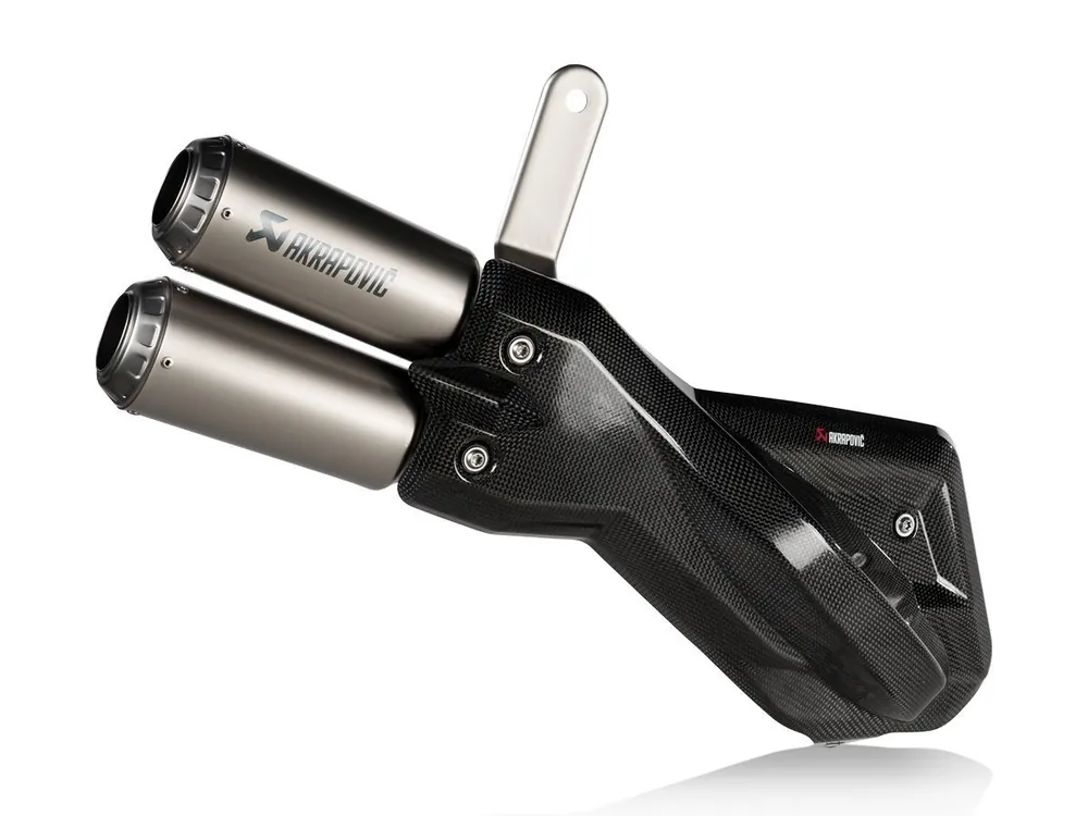 TERMINALE SLIP ON AKRAPOVIC TITANIO DUCATI MULTISTRADA V2 / S 2022-2024- A Buon Prezzo