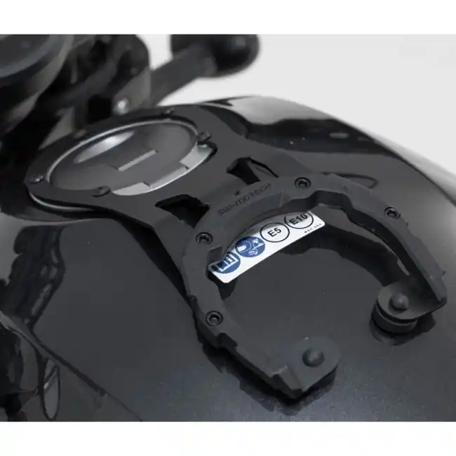 Offerta Limitata Flangia SW-Motech PRO Tankring per Honda CMX 1100 Rebel-