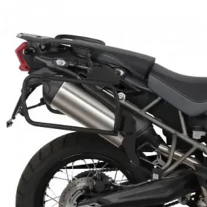 Promozione Portavaligie laterale Shad 4P per valigie compatibili su Triumph Tiger 800 dal 2011-