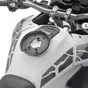 Novità Flangia serbatoio Givi per borse con sistema Tanklock su Honda CB 500X dal 2019-