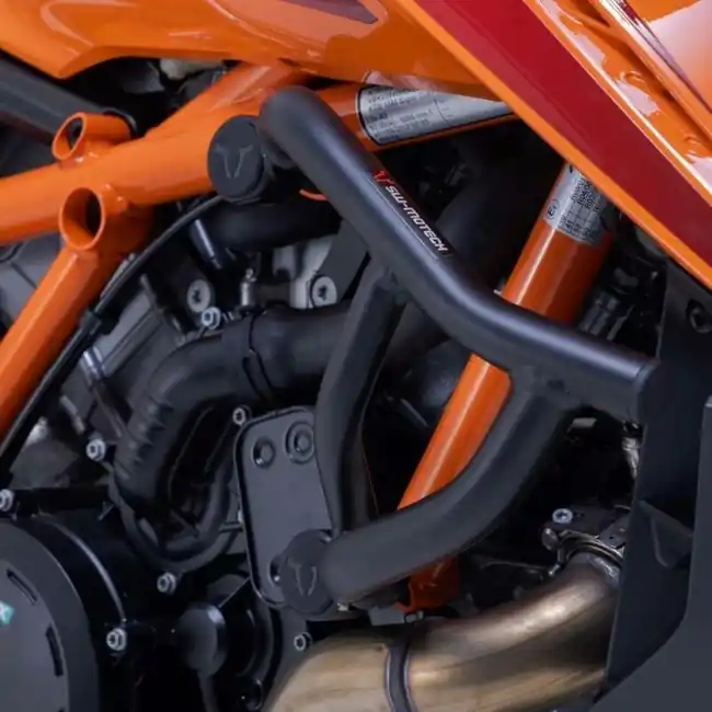 Paramotore SW-Motech per KTM 1390 Superduke R dal 2024- Subito Disponibile