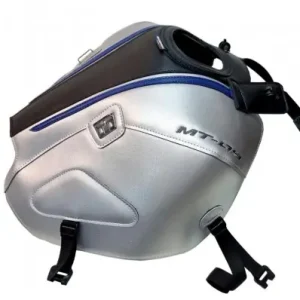 Copriserbatoio Bagster per Yamaha MT-09 21-23 in similpelle argento, nero e blu- Sconto