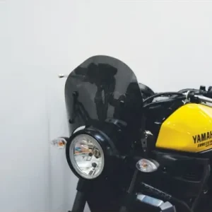 Cupolino Isotta basso per Yamaha XSR 700-Fumè chiaro Promozione
