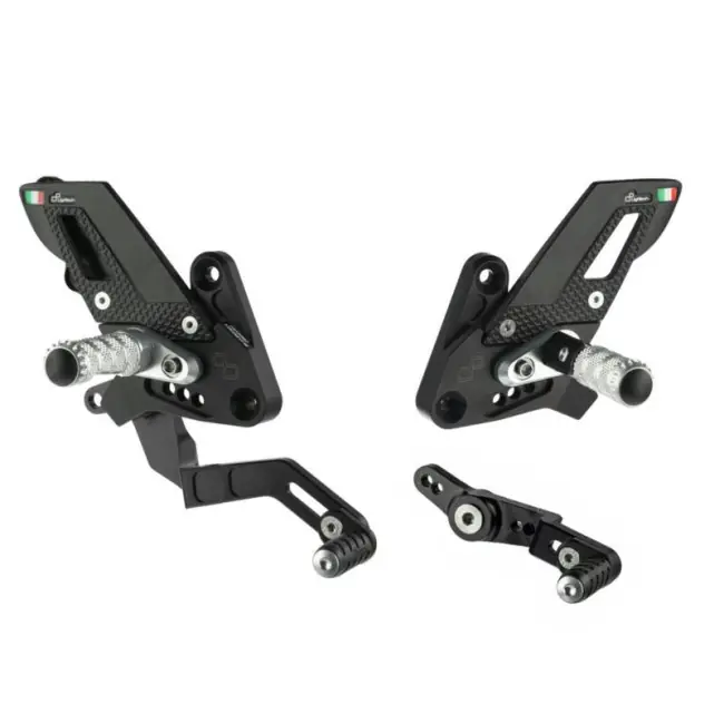 Pedane arretrate regolabili Lightech per Yamaha Tracer 9 GT dal 2025- Vendita Finale