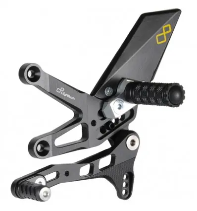 Must-Have Pedane arretrate regolabili Lightech per Ducati Panigale V4/S dal 2018-