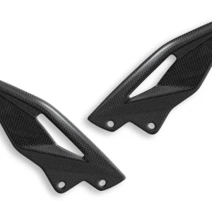 PARATACCHI CARBONIO LUCIDO DBK TRIUMPH STREET TRIPLE 765 S / R / RS 2017-2024- Professionale
