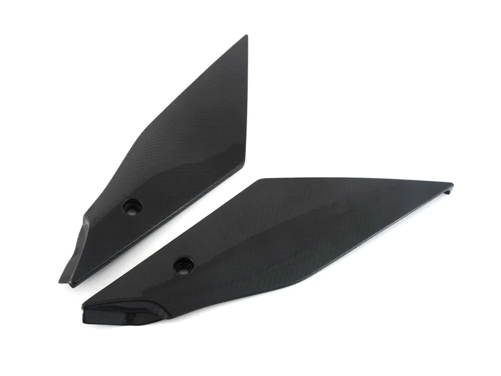 Spedizione Espresso INSERTI LATERALI SOTTOSERBATOIO CARBONIO FULLSIX YAMAHA R1 / M 2020-2024-