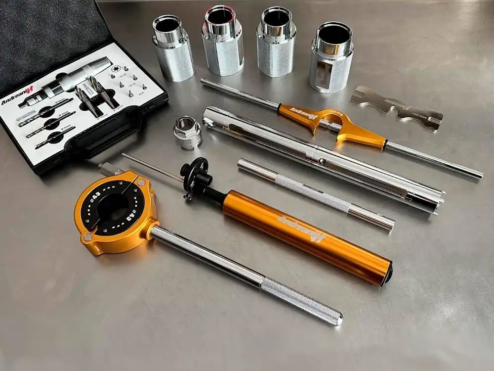 KIT ATTREZZATURA SOSPENSIONI ANDREANI PER HARLEY DAVIDSON- Spedizione Gratuita