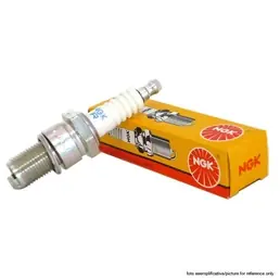 CR8EK Spark Plug Promozione