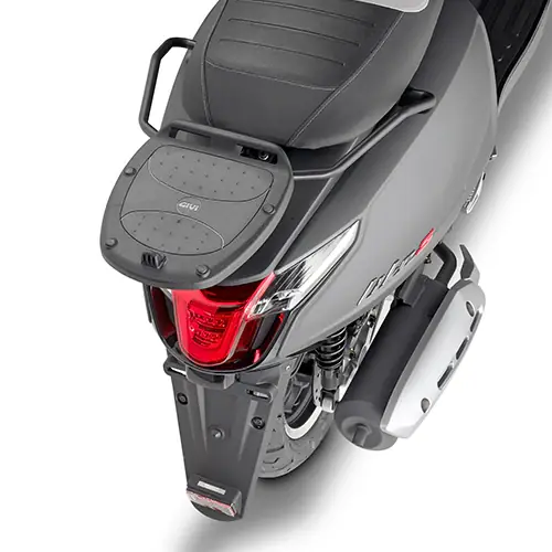 Nuova Collezione GIVI Attacco posteriore specifico per bauletto MONOLOCK® SR6109 per KYMCO LIKE 125 2017