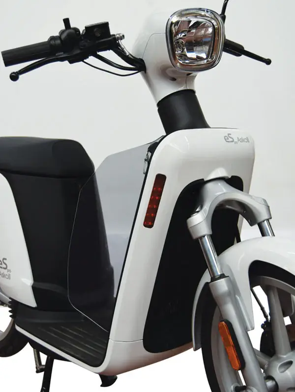 Offerta Del Giorno ISOTTA Coppia di paragambe fumé chiaro