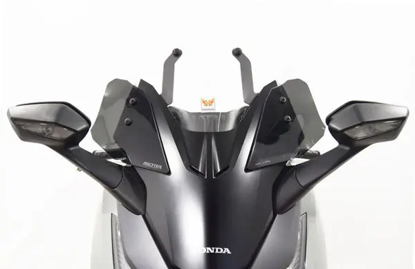ISOTTA SPOILER LATERALI PARAMANI HONDA FORZA 125-350 2021 Novità