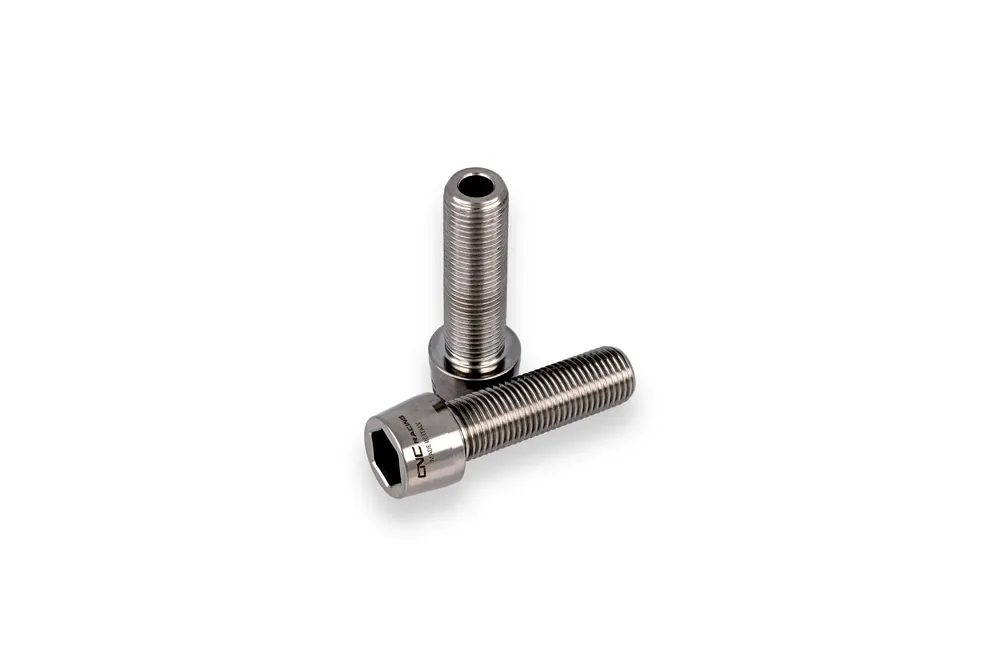 Prezzo Di Fabbrica CNC RACING Kit Viti Serraggio Perno Ruota Forcellone - TITANIO