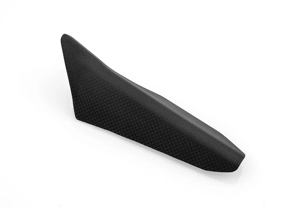 CNC RACING Cover protezione catena superiore carbonio Ducati Hypermotard/Hyperstrada 821/939 Ordina Subito