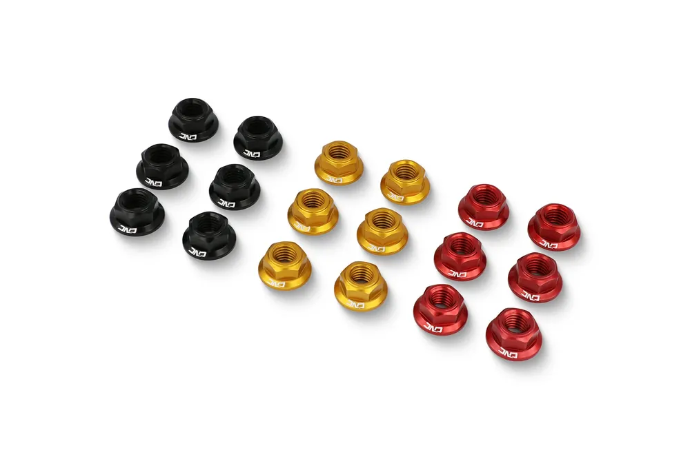 CNC RACING Dadi corona Ducati M8x1.25 Soddisfatti O Rimborsati