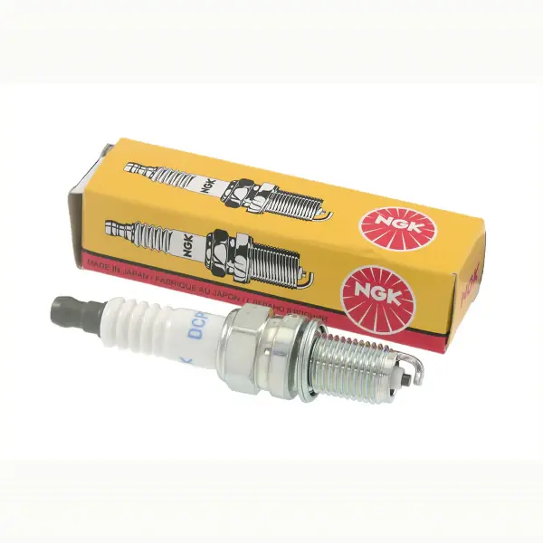 Candela agricola NGK CMR6H Stock 3365 Reso Gratuito