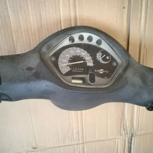 CARENA PORTA STRUMENTAZIONE CON STRUMENTAZIONE PIAGGIO LIBERTY RST 125 DAL 2003 AL 2013 KM Popolare