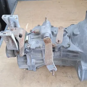 Sconto CAMBIO COMPLETO DI SUPPORTO PORTER 1000 MOTORE DAIHATSU