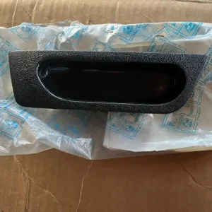 Affare 498498 MANIGLIA SINISTRA SELLA ZIP PIAGGIO